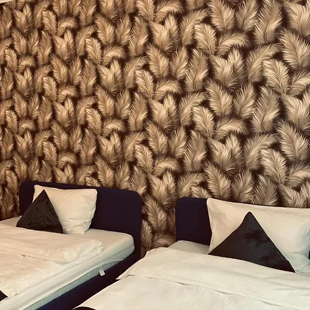 Iridam De-luxe شقة Adorf